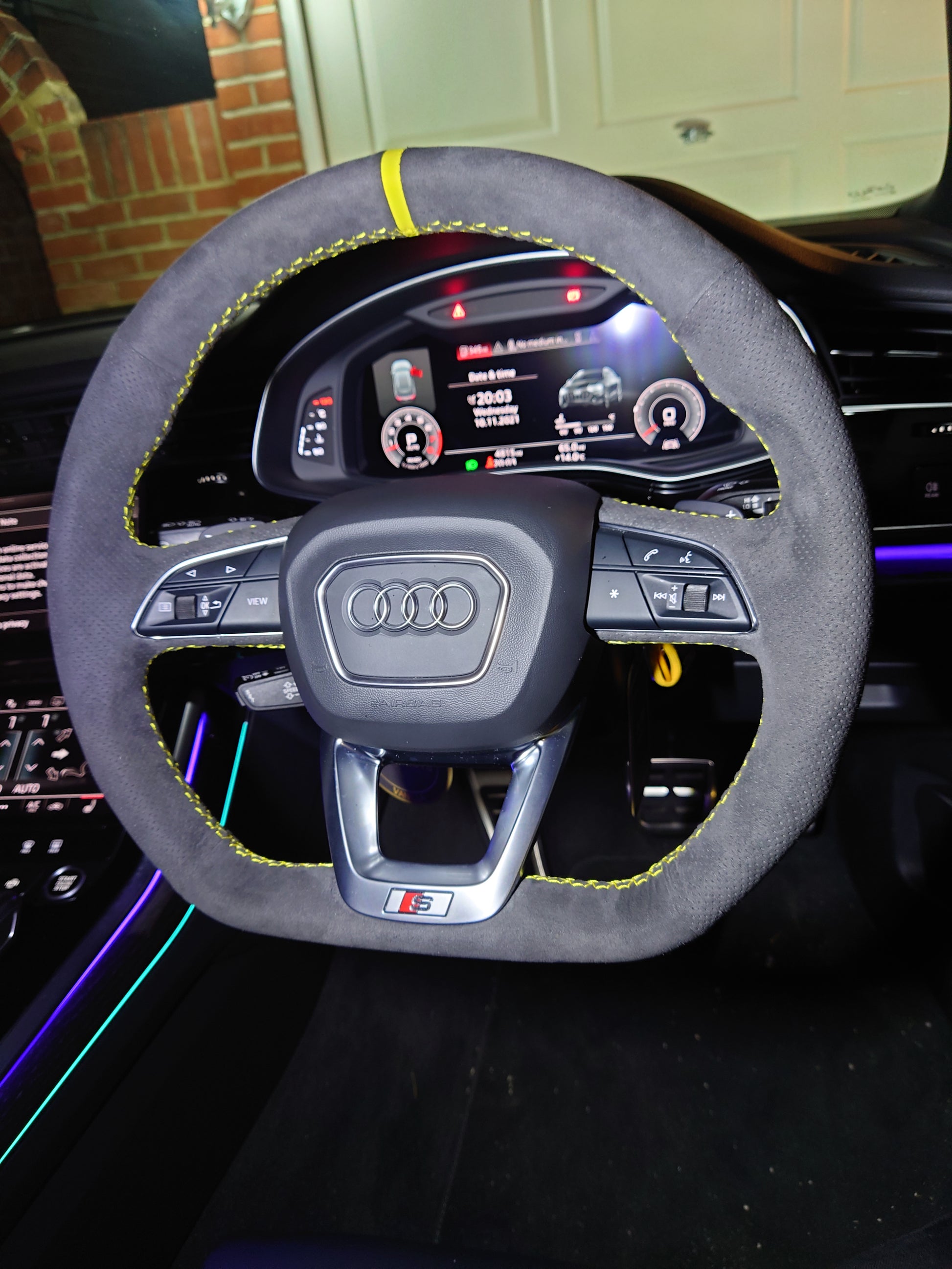 2016+ Audi A3/4/5 S/RS Model Custom Alcantara/Leather Steering With Paddle  Shift